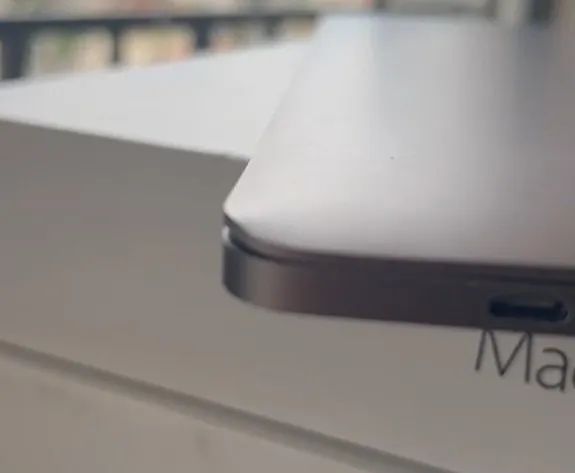 MacBook Pro 15.4" (A1707) - Intel Core i7 - 16GB - SSD 256GB - Excelente Estado! - Foto 5