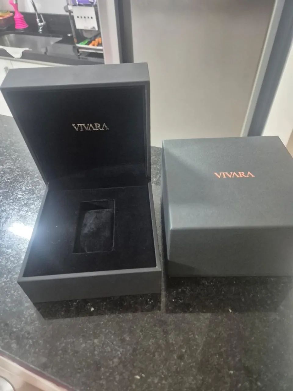 Caixa de Relógio Vivara - Nova
