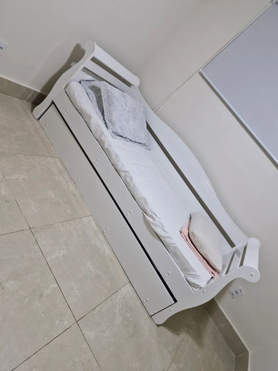 Cama solteiro + cama auxiliar (colchões inclusos) - Foto 4