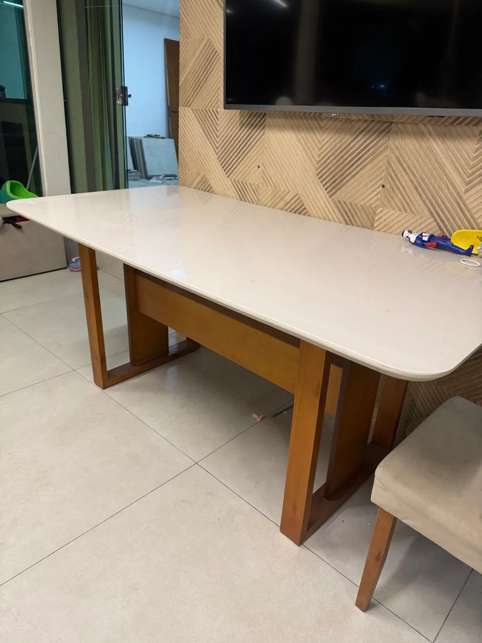 Mesa com 6 cadeiras  - Foto 3