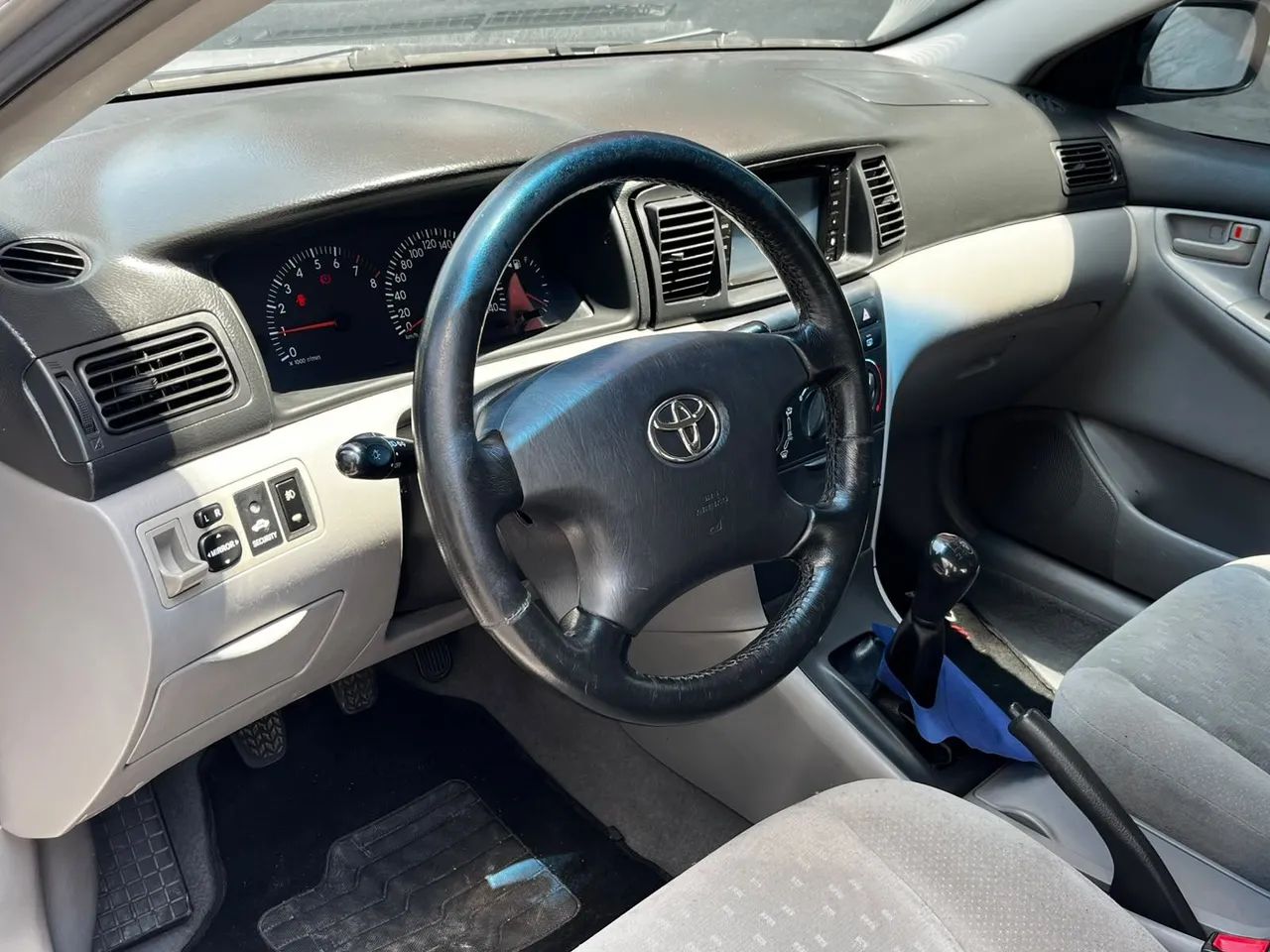 Toyota Corolla XEi 1.8/1.8 Flex 16V Mec., foto 6 de 20