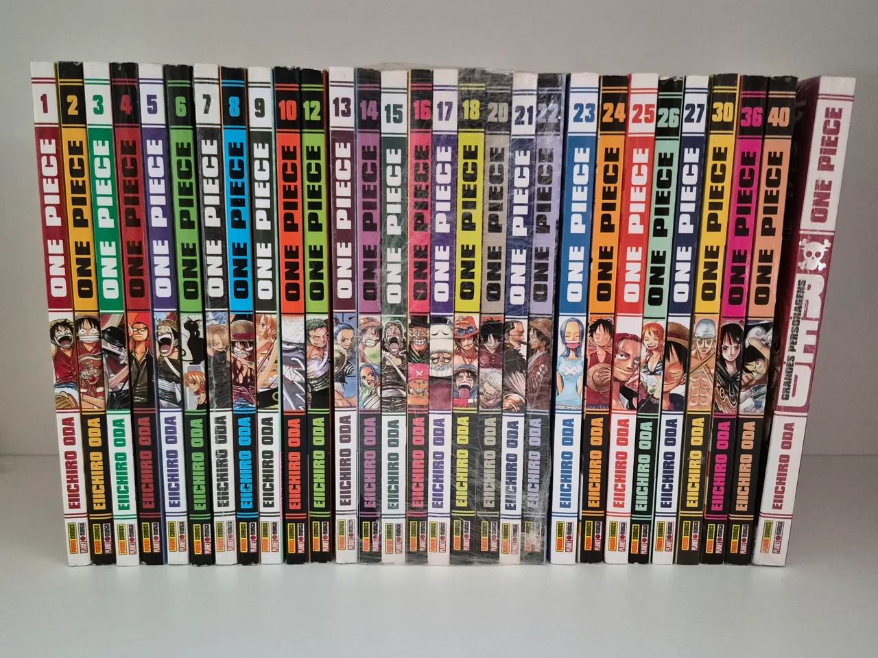 Mangá One Piece - 1 ao 10, 12 ao 18, 20 ao 27, 30, 36, 40 e