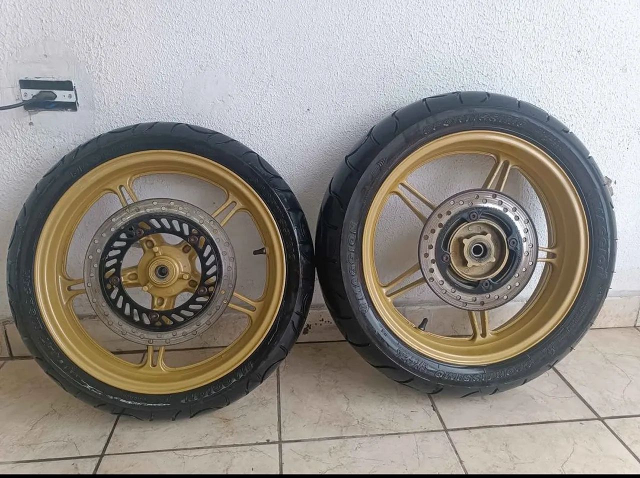 Par de rodas CB 300