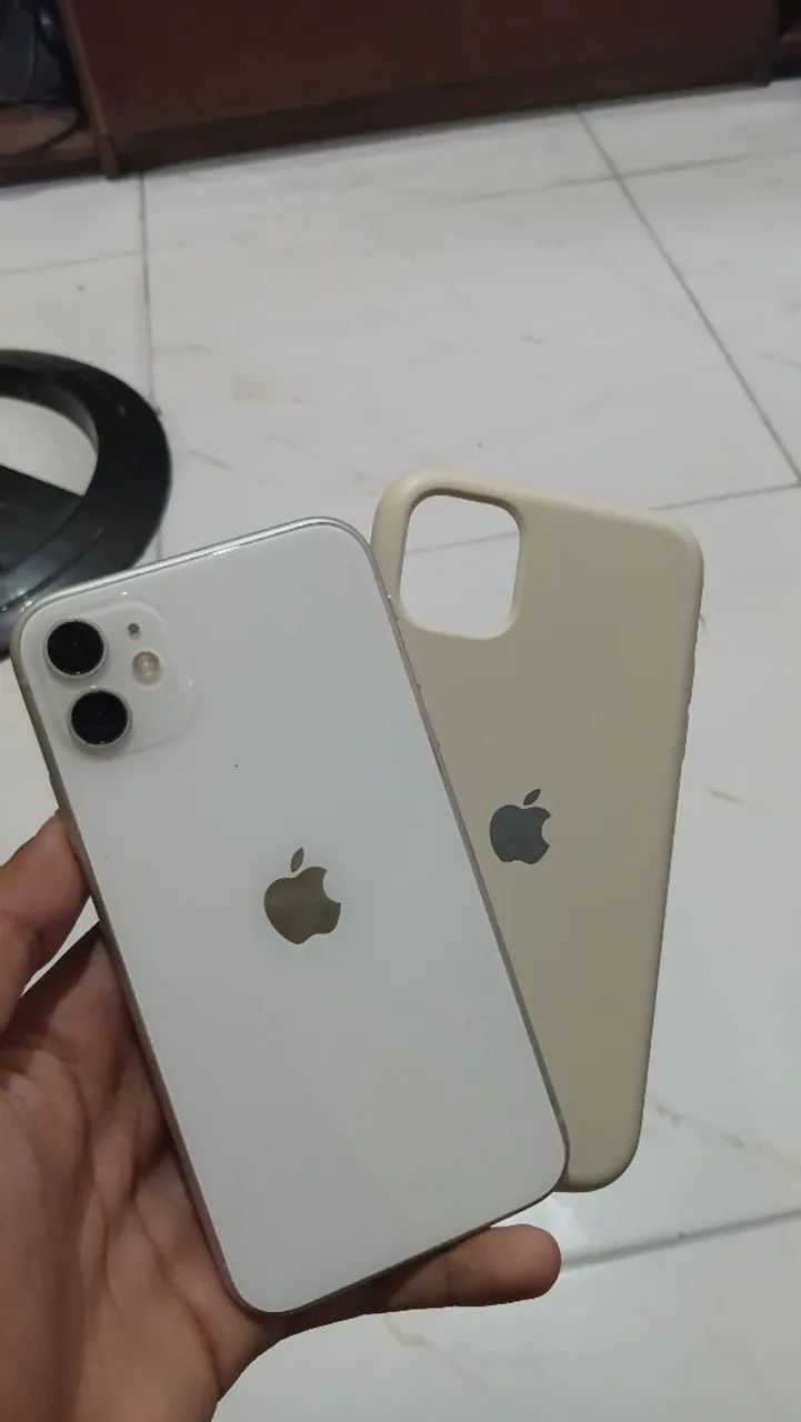 IPHONE 11 64 GB 