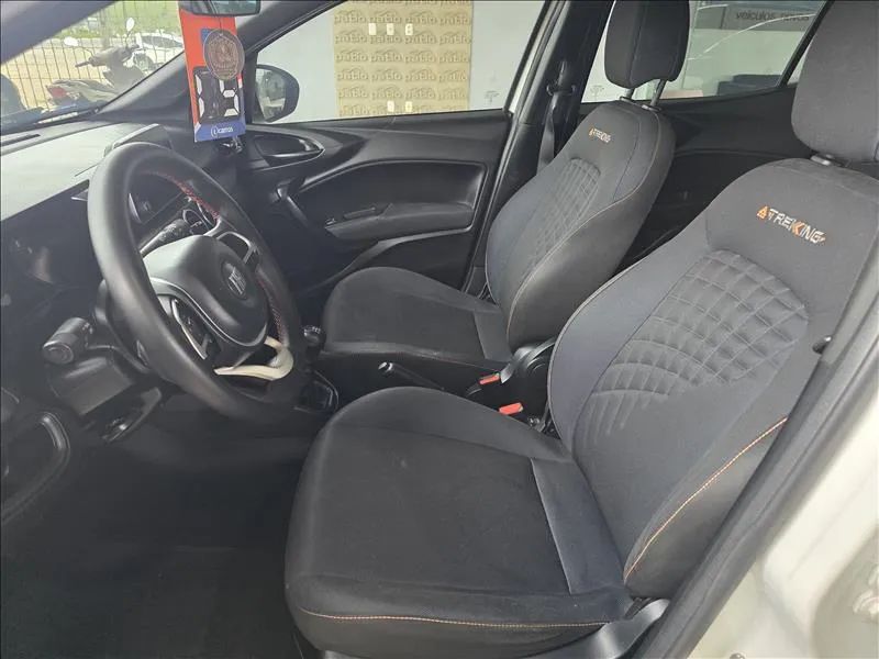 Fiat Argo Trekking 1.3 8V Flex Mec. 2021 - Foto 5