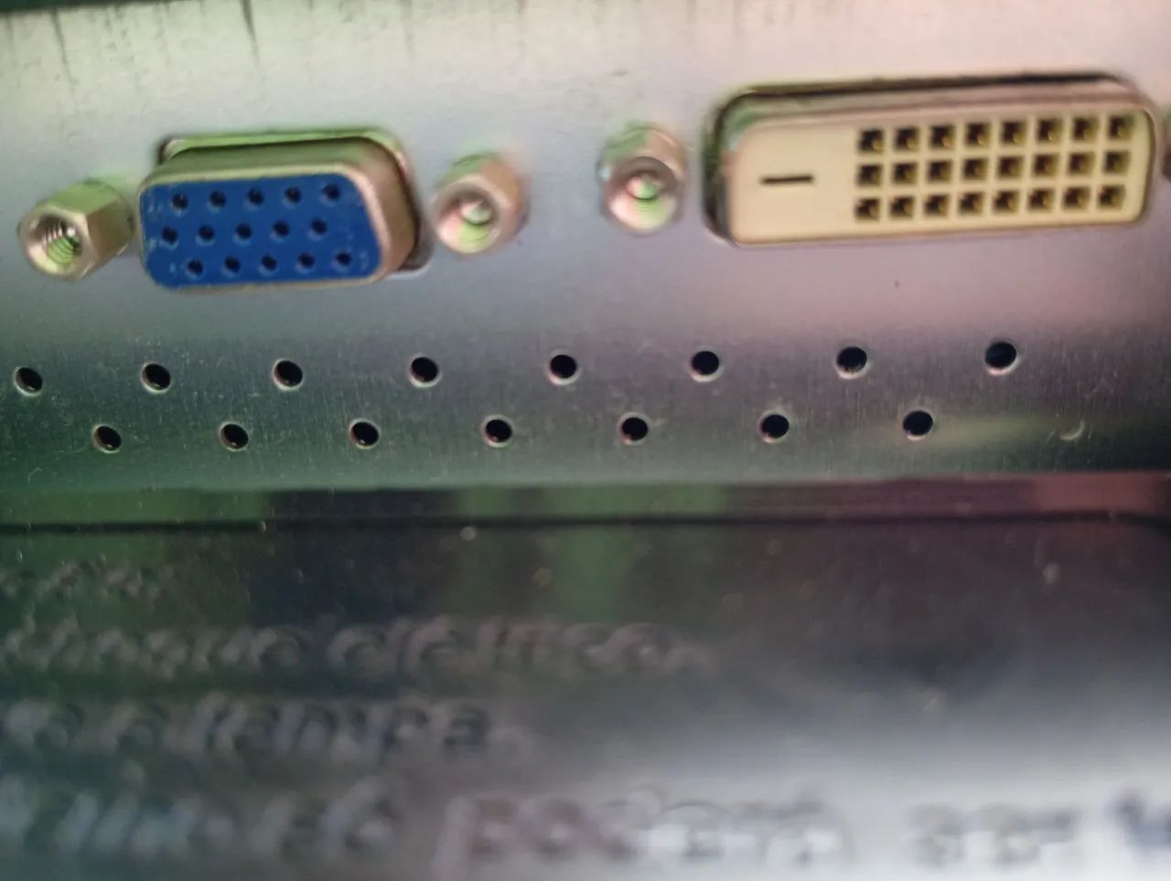 Monitor HP 19 polegadas  - Foto 2