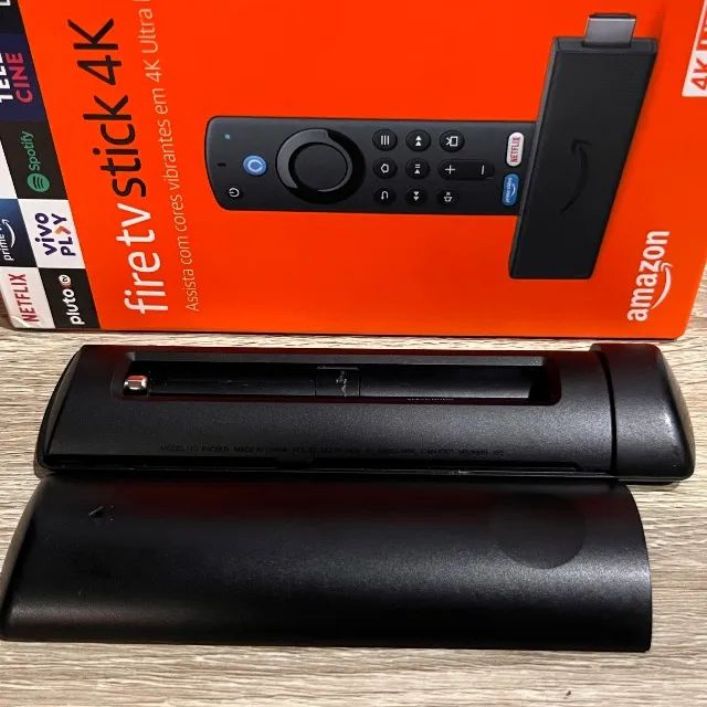 Amazon Fire TV Stick 4K - Streaming com Dolby Vision/Atmos - Compatível com a IA Alexa+ - Foto 3