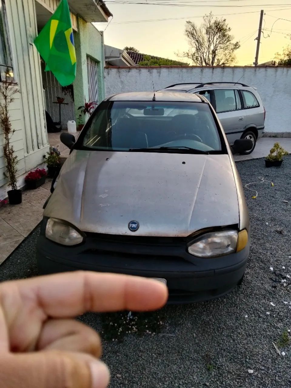 Fiat Palio Young 1.0 MPI 8V 2P (álcool) 2001