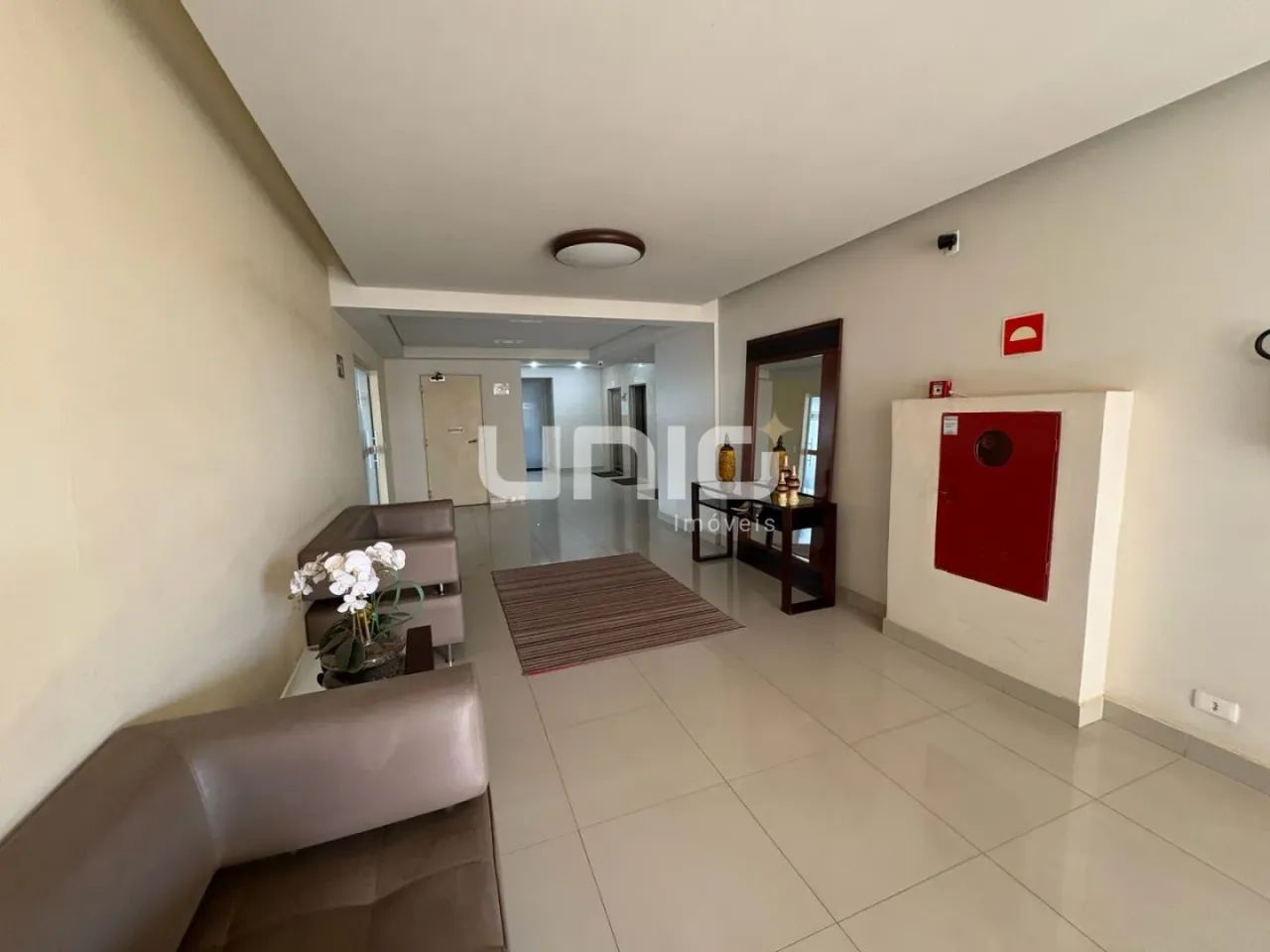 Apartamento para alugar no Edifício Maison Classic, no bairro Vila Monteiro, em Piracicaba - Foto 2