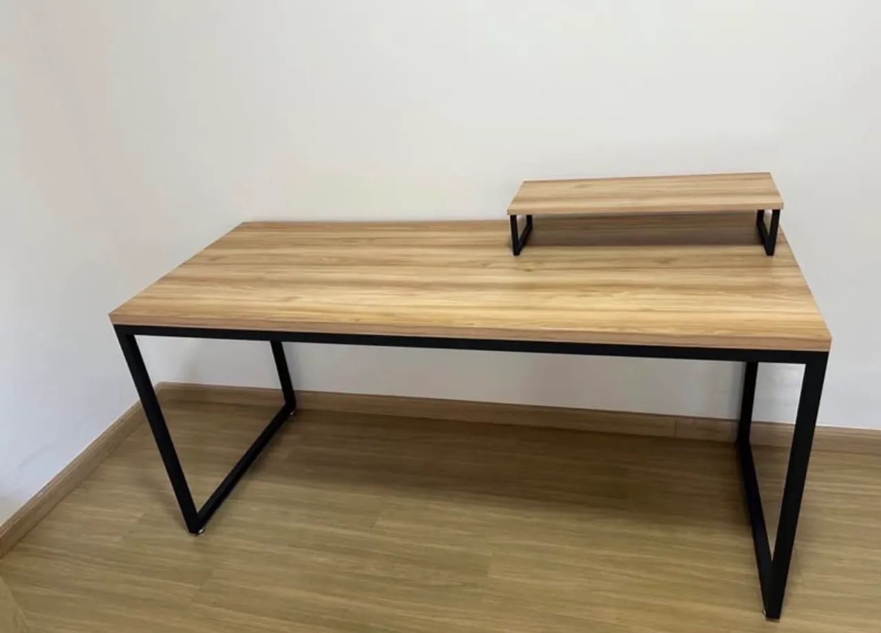 Mesa estilo industrial para escritório - Foto 2