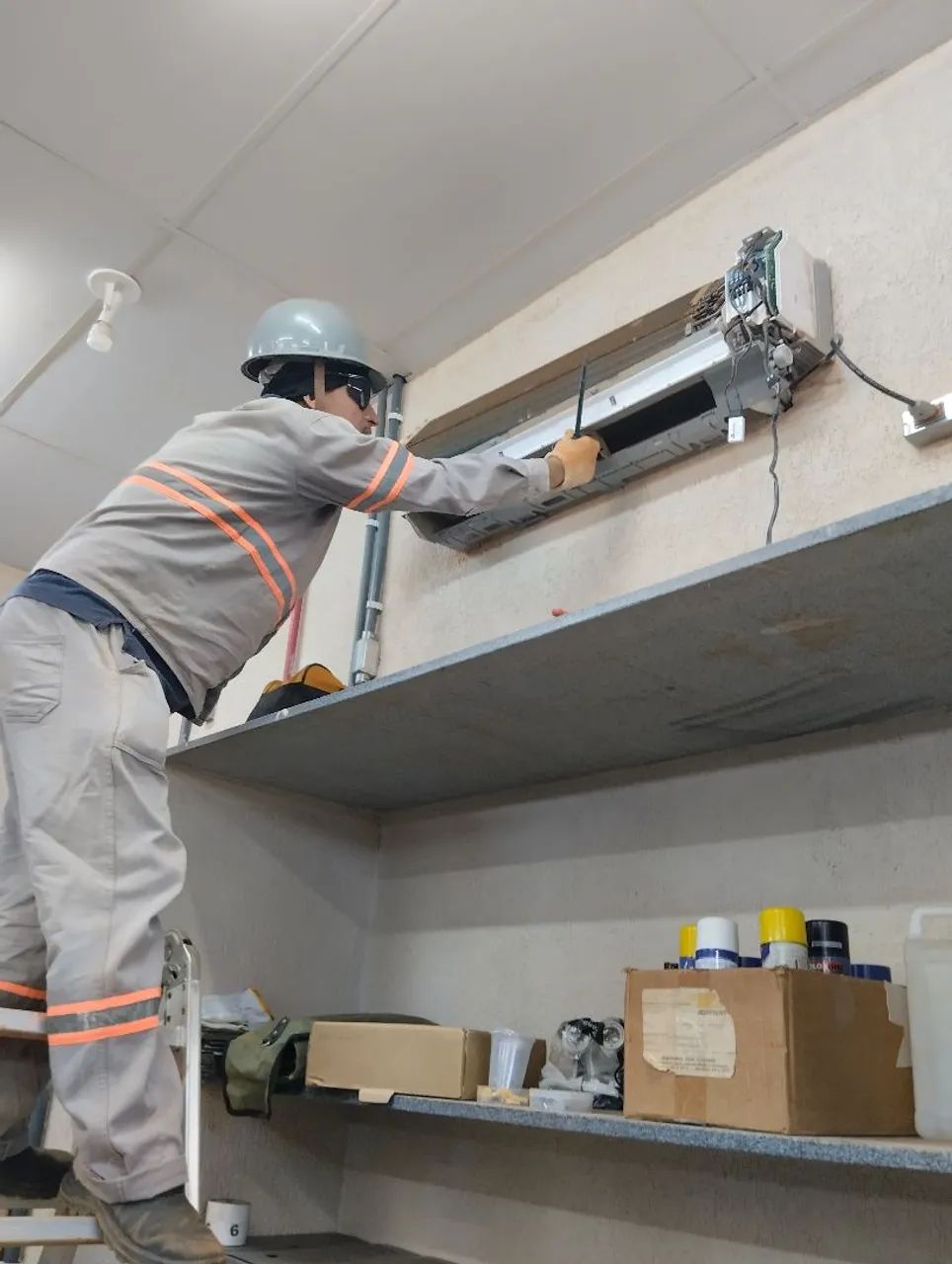 Instalação de ar condicionado e eletricista  - Foto 3