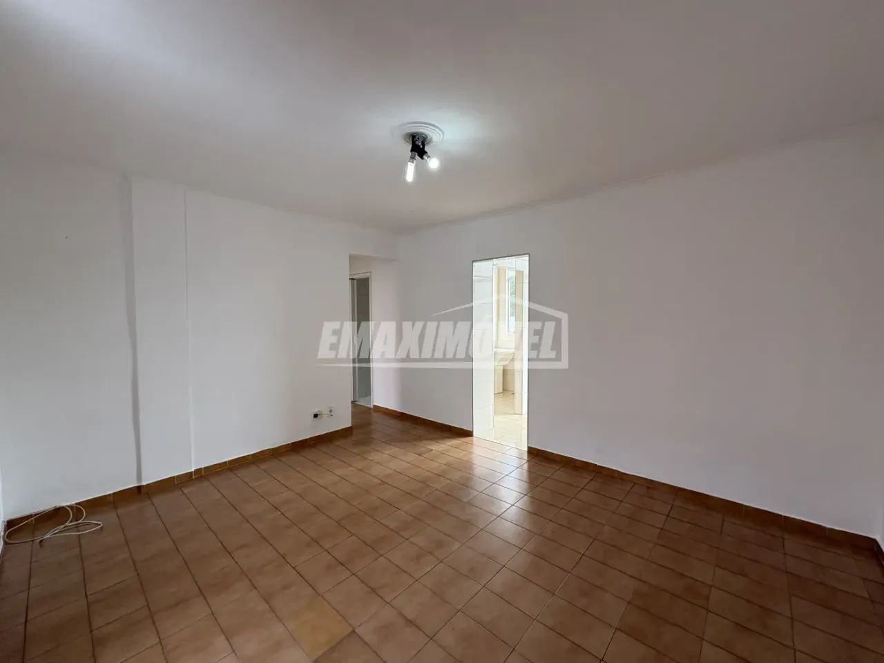 Apartamento com 2 quartos no Edifício Santiago - Vila Jardini - Sorocaba/SP - Foto 2