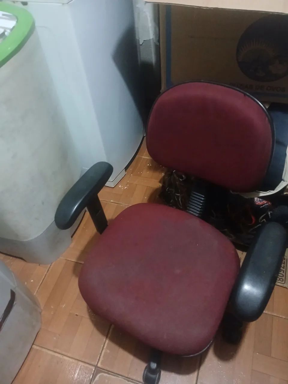 Cadeira giratória  - Foto 4