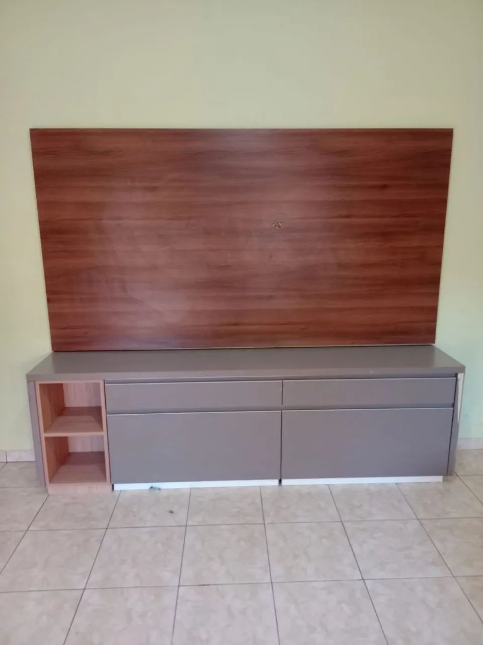 Rack com painel 