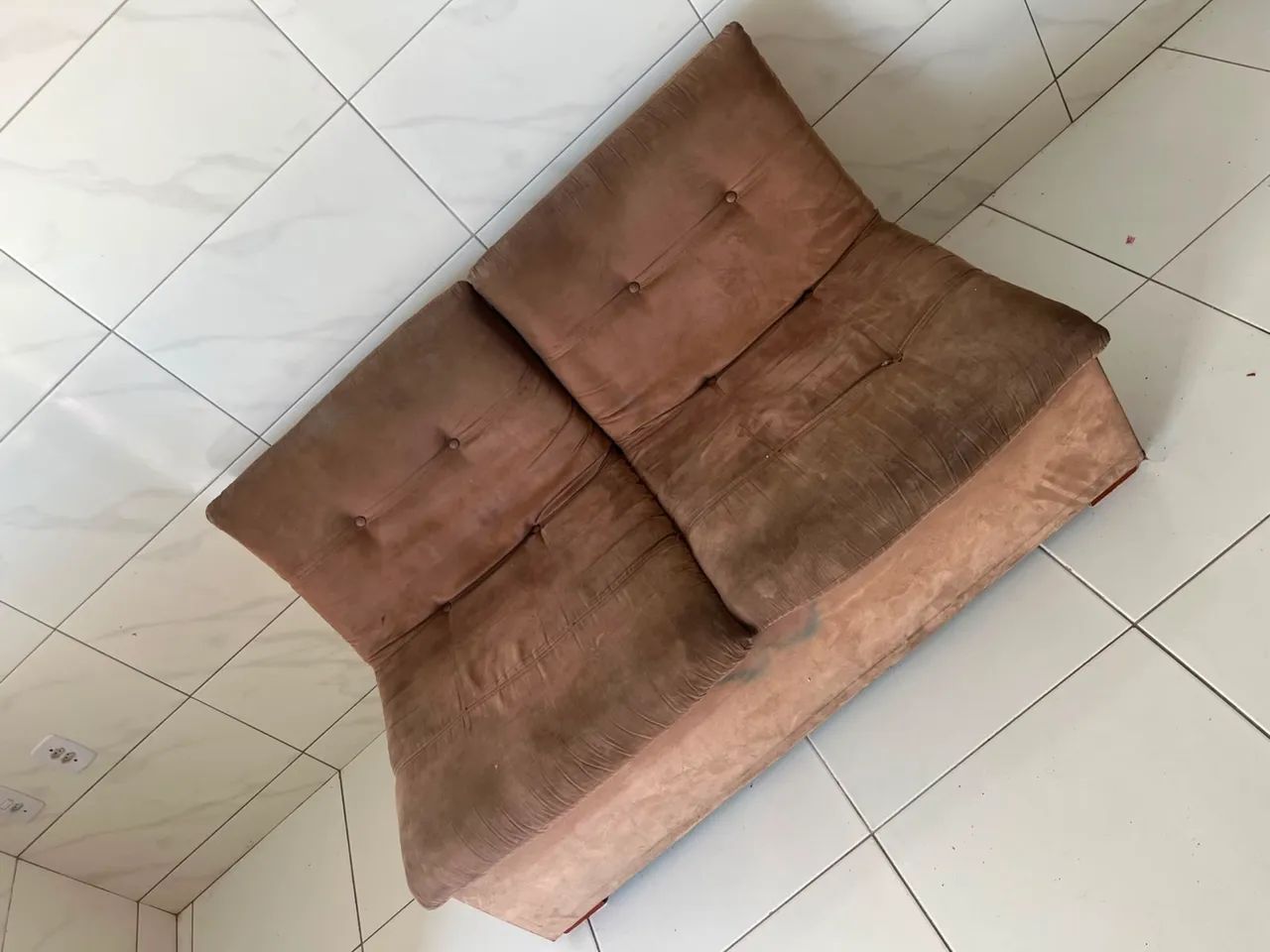 Sofá 2 lugares 
