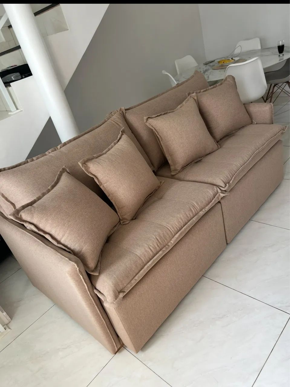 Sofá retrátil/ cama 