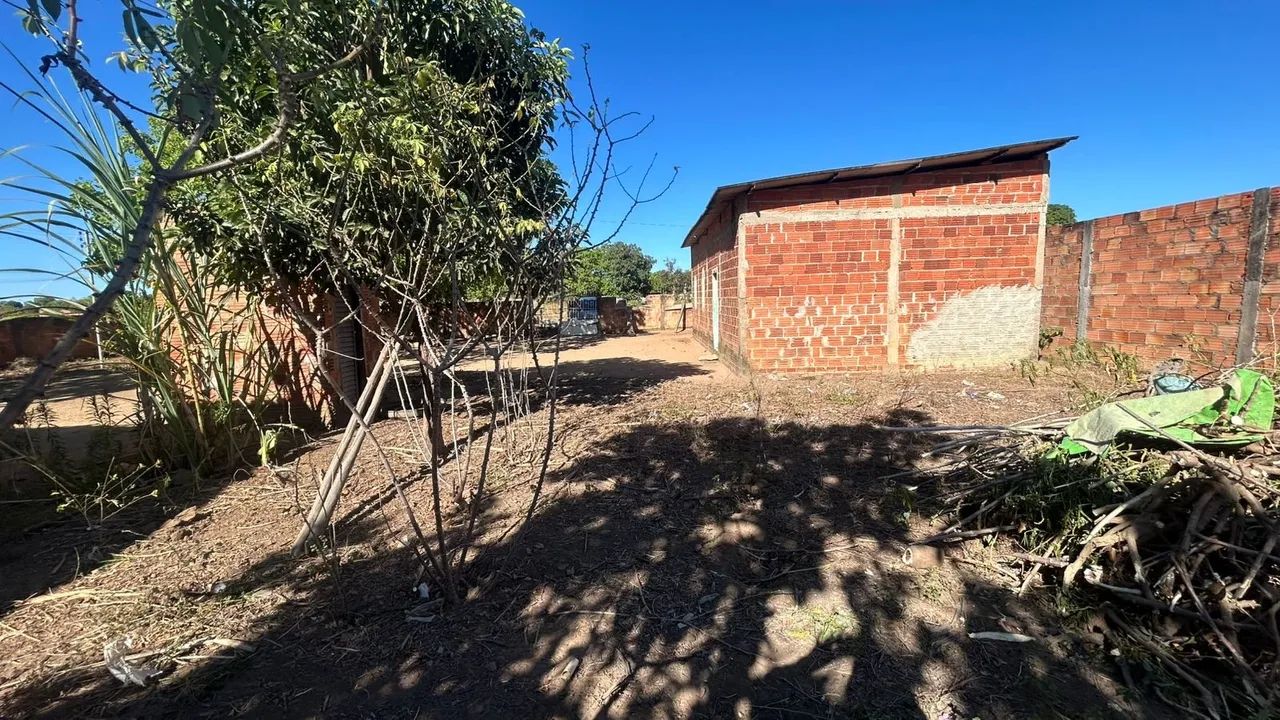 Vendo Casa em dois lotes  - Foto 3