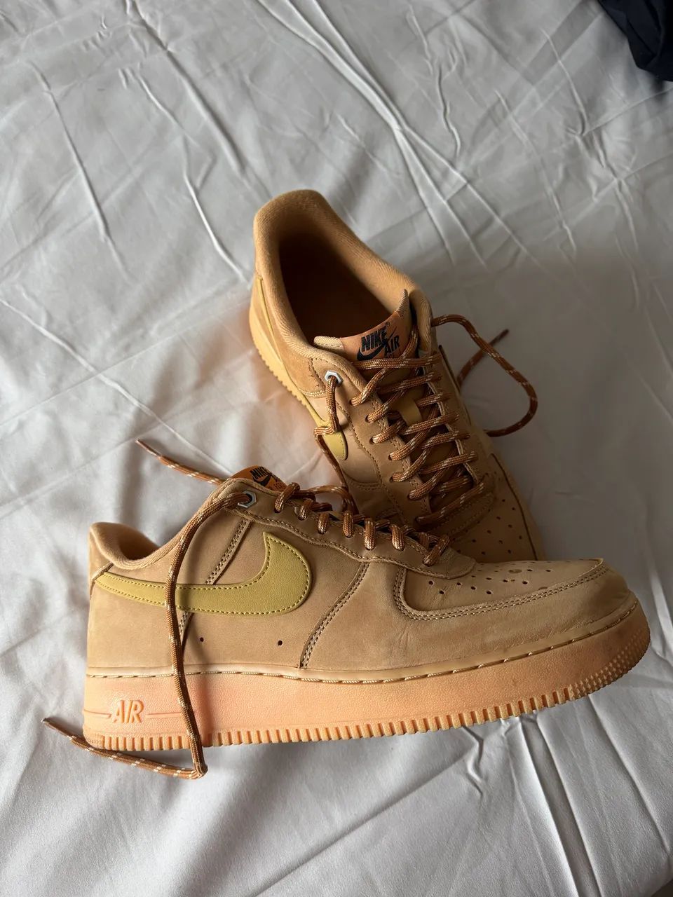 Tênis Nike Air Force 1 - TAM 42 - Foto 3
