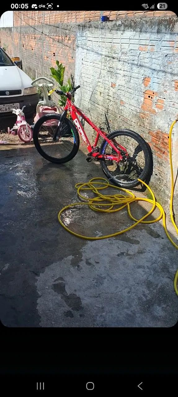 Vendo gios freeride vermelha só pegar e andar 