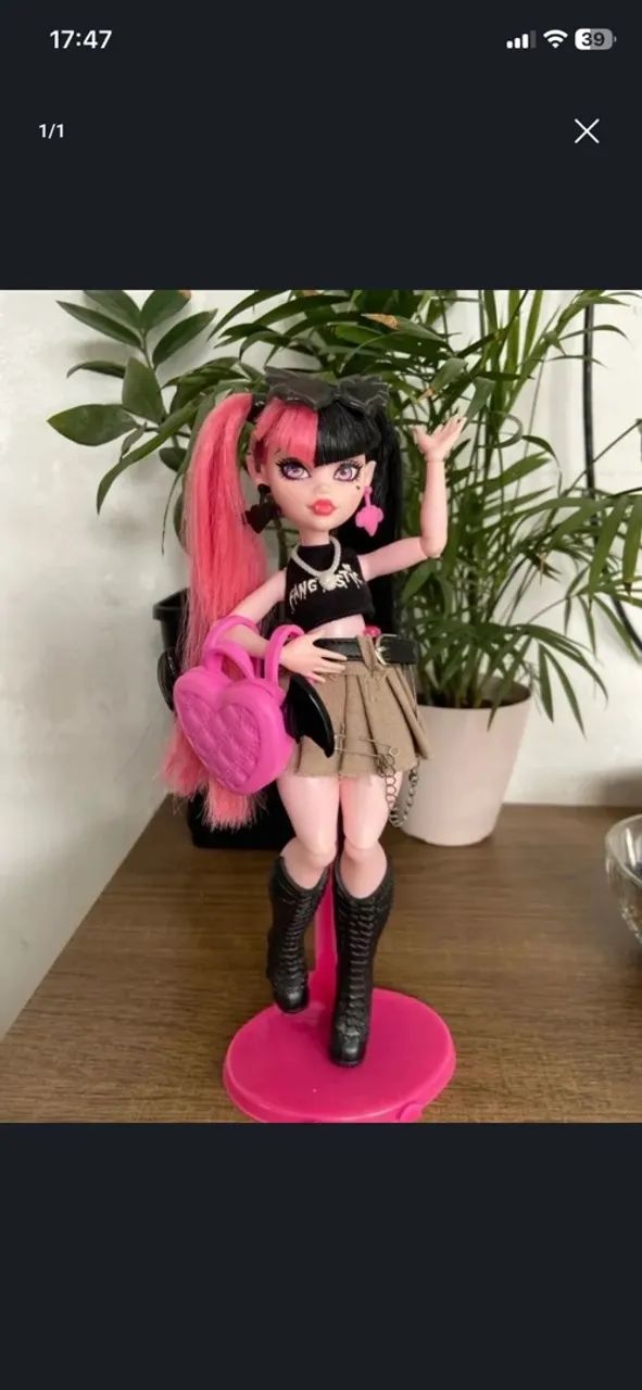 Monster High draculaura 