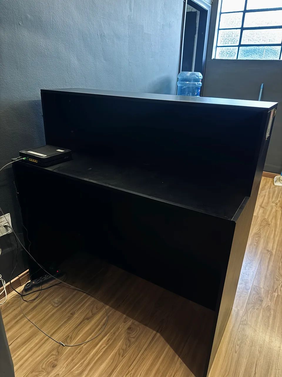 vendo lindo balcão de recepção  - Foto 2