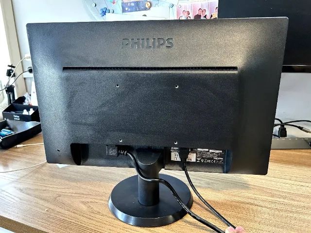 Monitor Philips 193V5LHSB2/57 ? 18,5" LED HD - Foto 4