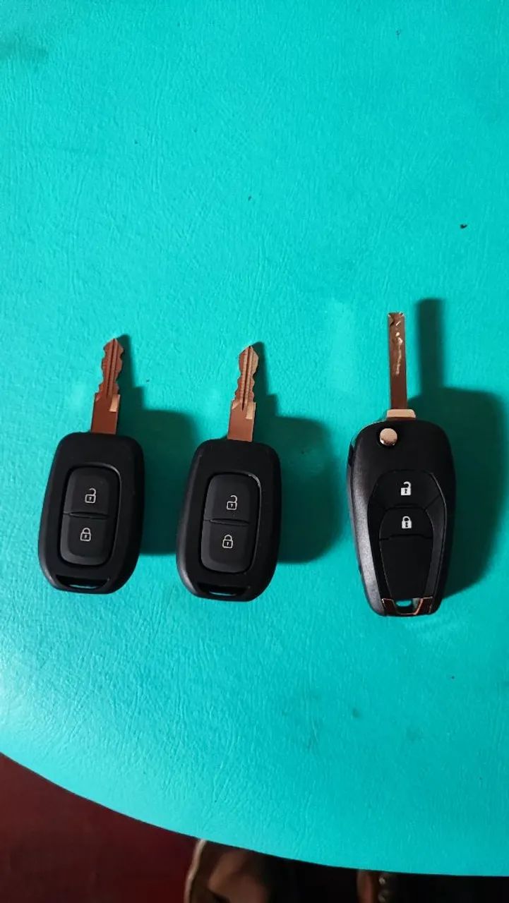 Vende-se chave original da Renault normal  e Chevrolet canivete  - Foto 3
