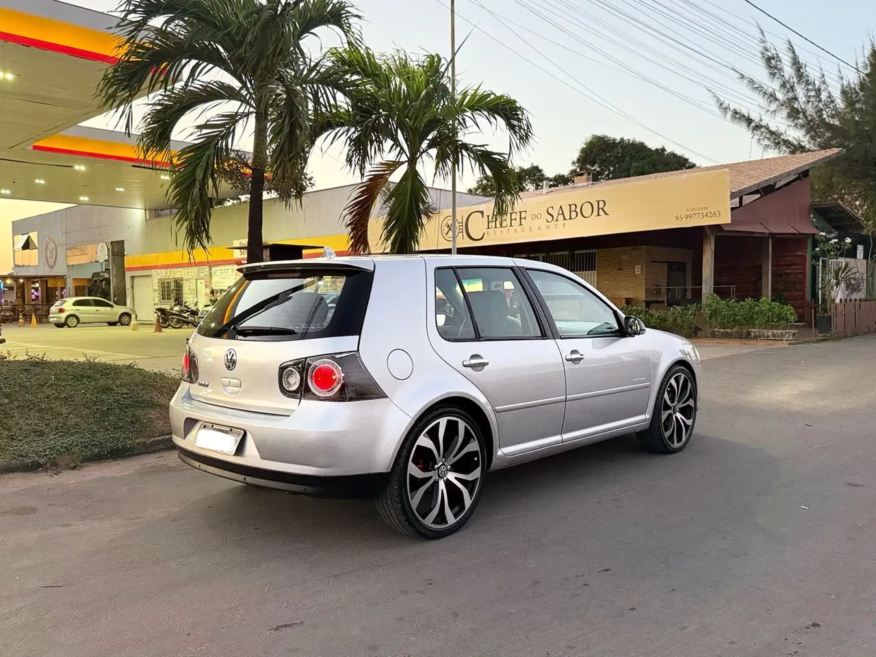 Volkswagen Golf 1.6 MI TOTAL FLEX 8V 4P 2010