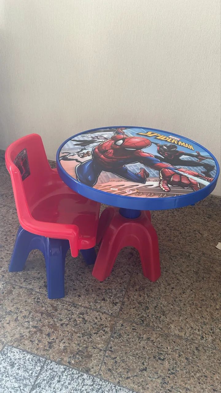 Mesa de atividades Spiderman