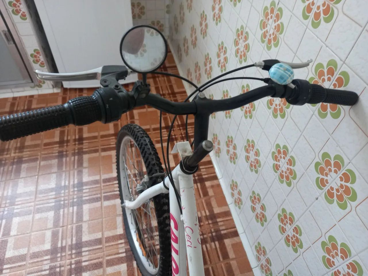 Bicicleta  - Foto 2