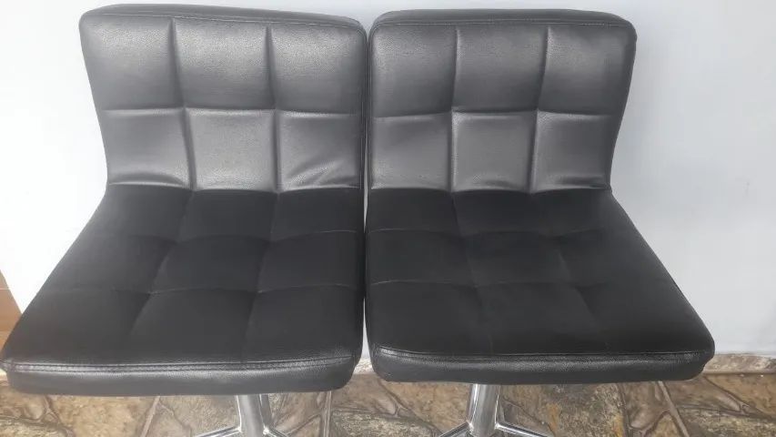 banqueta couro