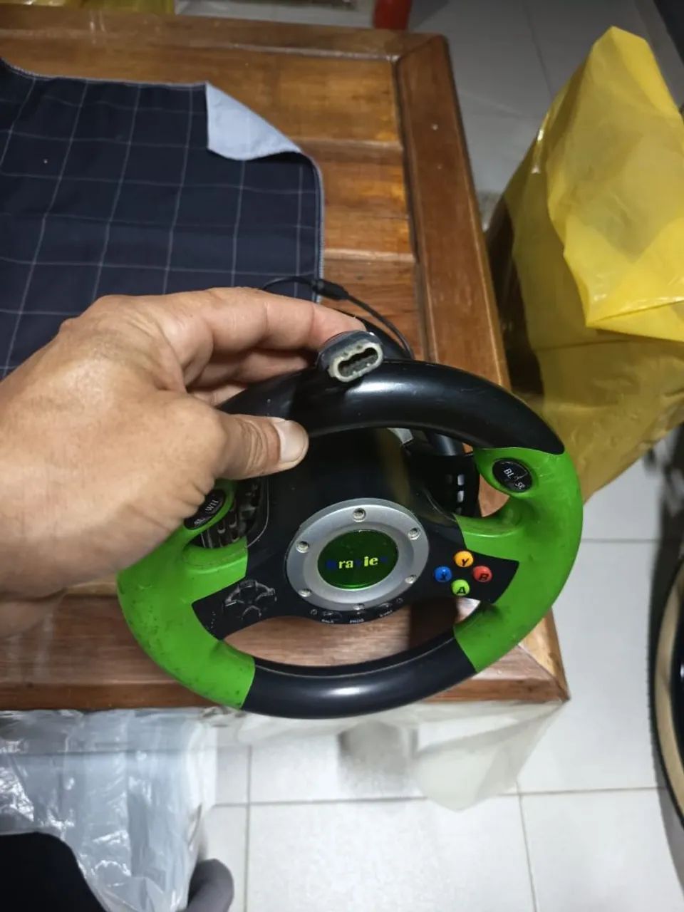 Volante Xbox clássico  - Foto 4