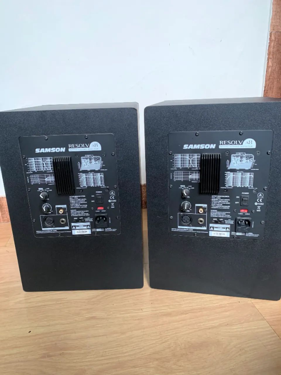 Monitores de Audio Samson Resolv-A8 (PAR 8 polegadas) - Foto 4