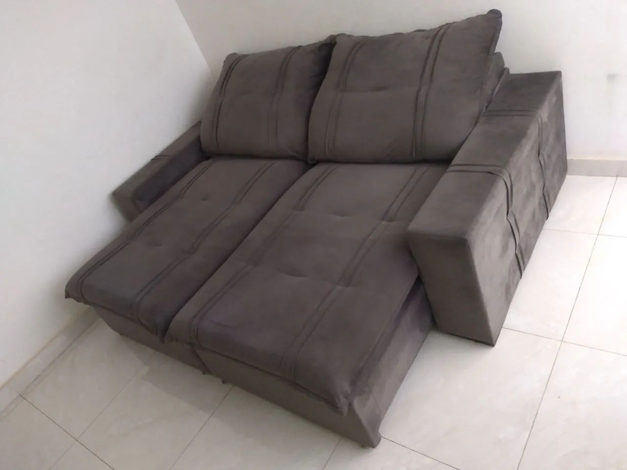 Sofá retrátil novo  - Foto 2