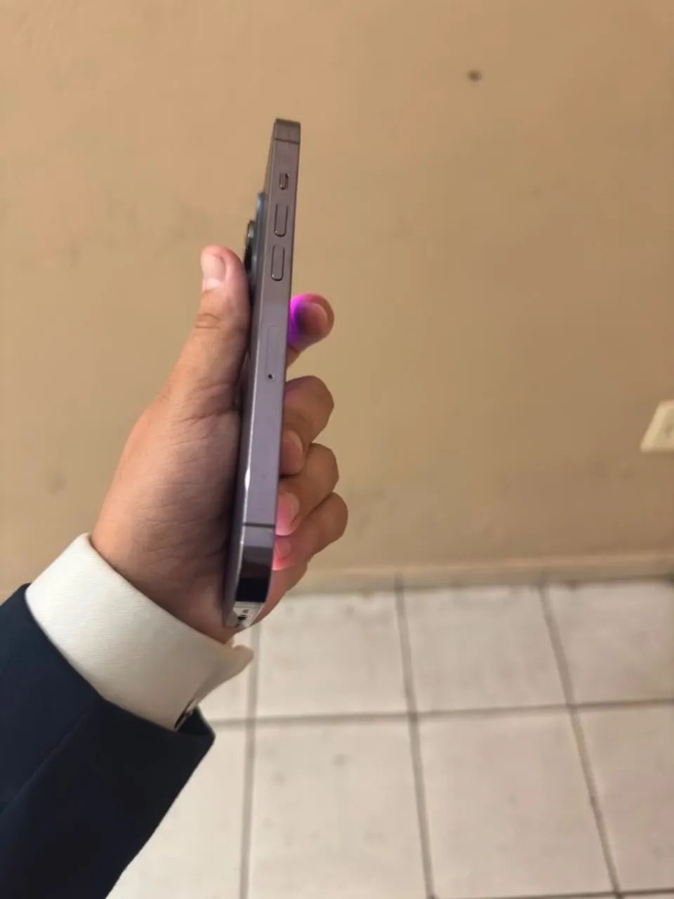 iPhone 14 Pro 128g - Foto 3