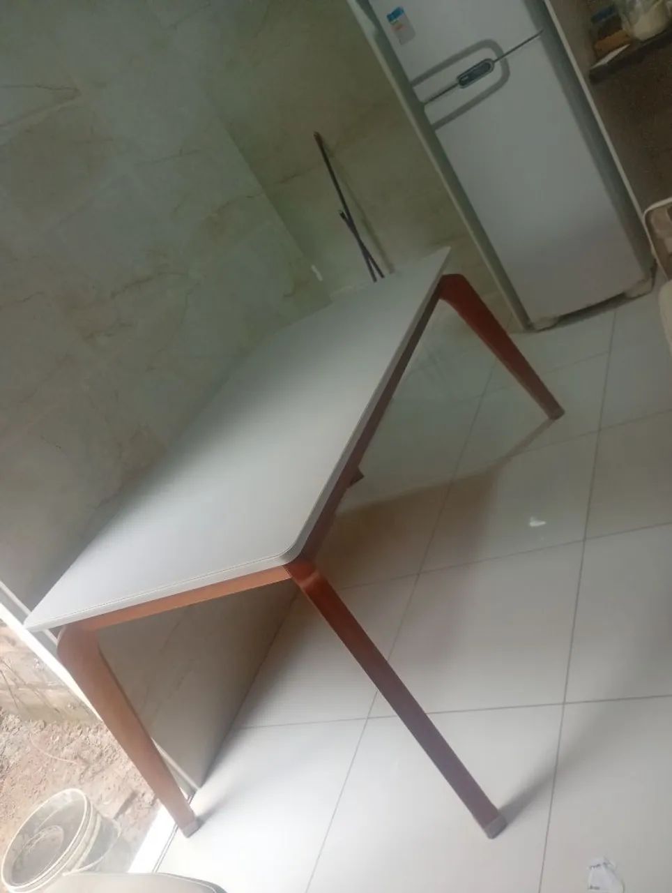 Mesa de Jantar em Madeira Maciça  - Foto 5