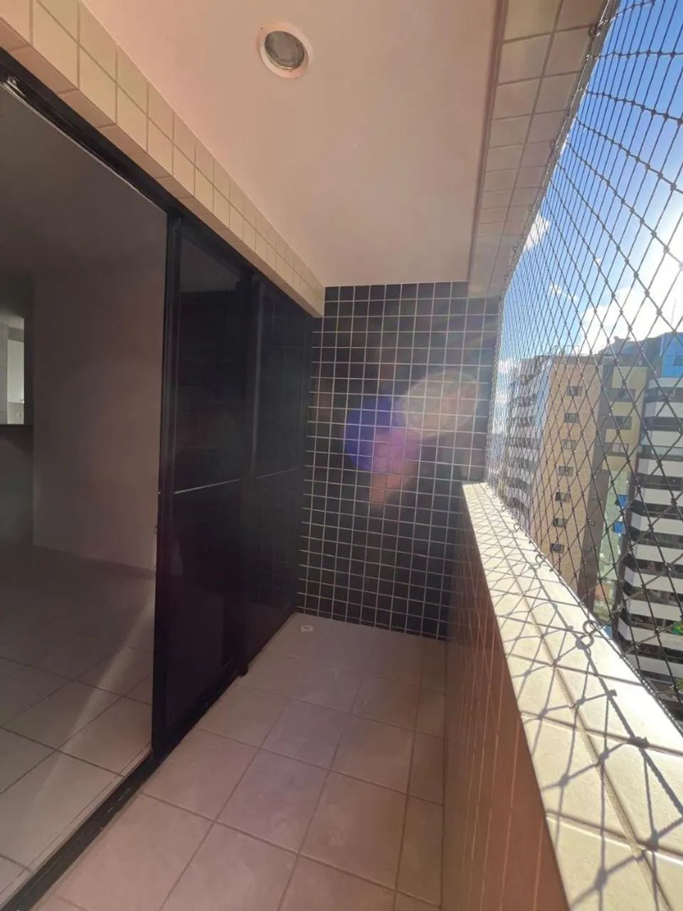 ** Ótimo Apto  Quarto e Sala na Jatiúca - Ideal para morar ou investir - Foto 4
