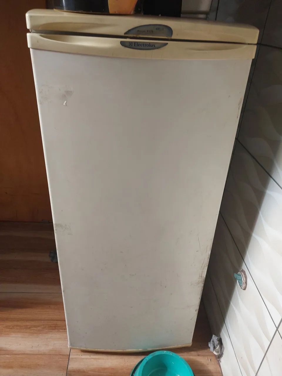Vendo freezer barato 