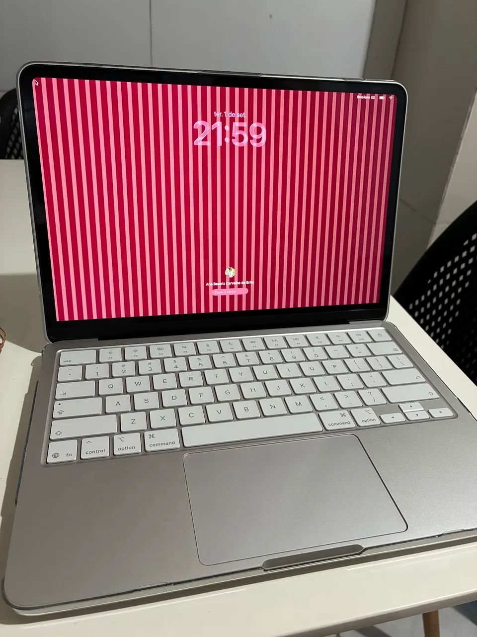 MacBook Neo 2026 - Silver - Foto 2