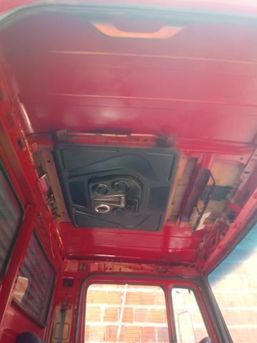 Vendo e troco cabine é capô do 1418 - Foto 3