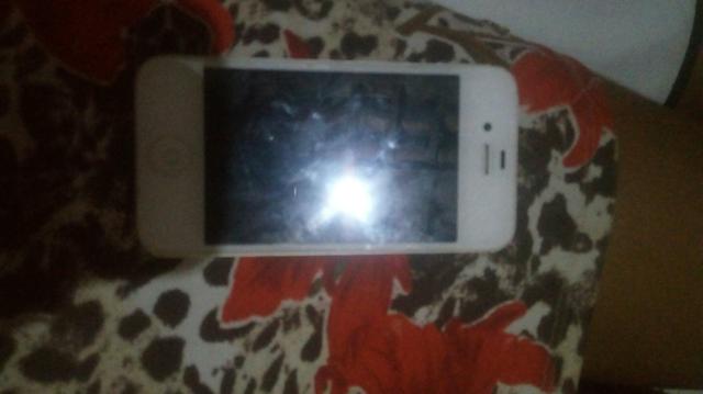 Vendo iphone 4 - Foto 2