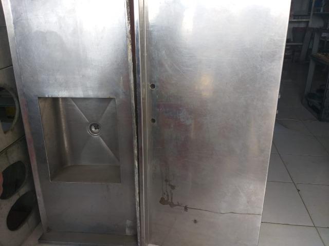 Pia grande e bancada medindo 2,91x0,61m c/ 1 cuba - Foto 2