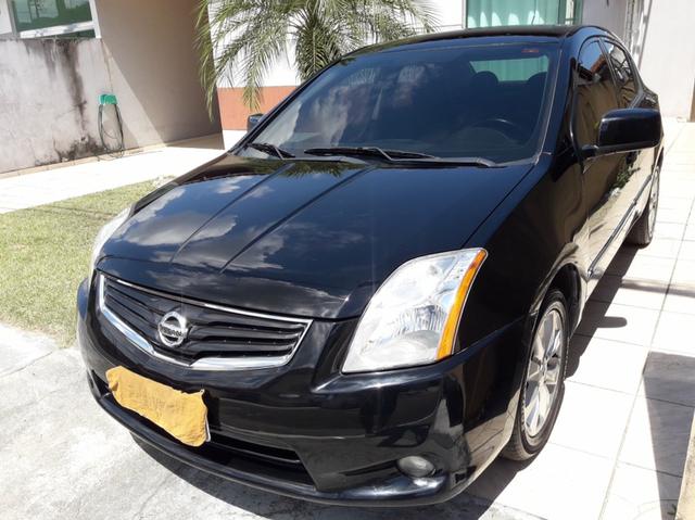 Nissan Sentra VENDO/TROCO