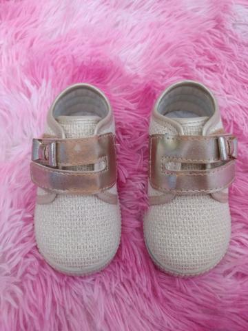 Sapato bebê menina