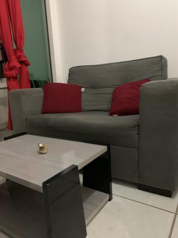 Sofá e centro de sala