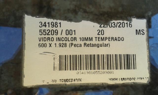 Vidro blindex pra tampo de mesa medida 1,90 x 0,60 - Dourados MS - Foto 3