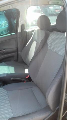 Gol Trend 1.0 G5 Completo 2011 - Foto 11