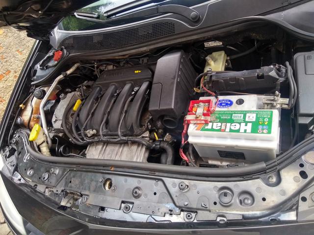 Megane 1.6 16V - Foto 7