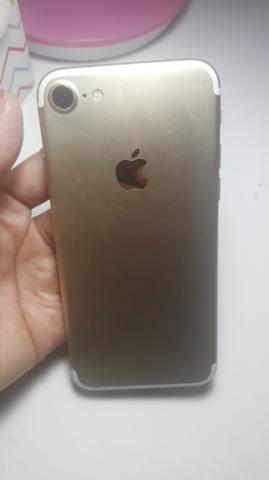 Vendo iPhone 7 usado