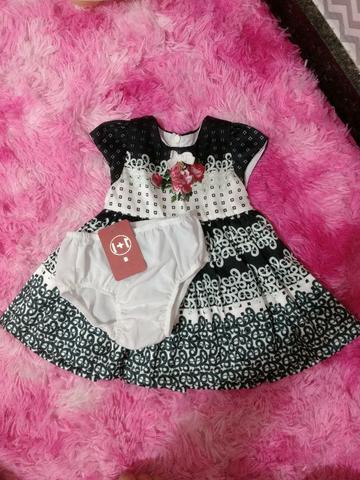Vestido de festa bebê